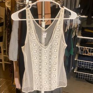 Beautiful lace aerie top.